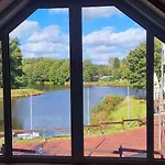 Wellnessoase Hafenblick * Walchum
